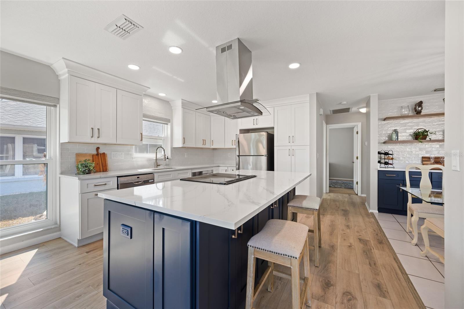 Image 13 of 49 For 3519 Links Court