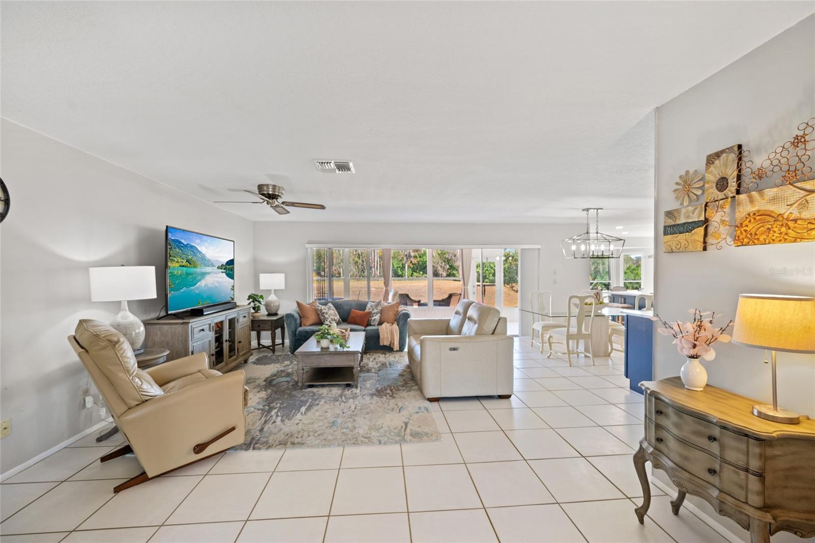 Image 5 of 49 For 3519 Links Court