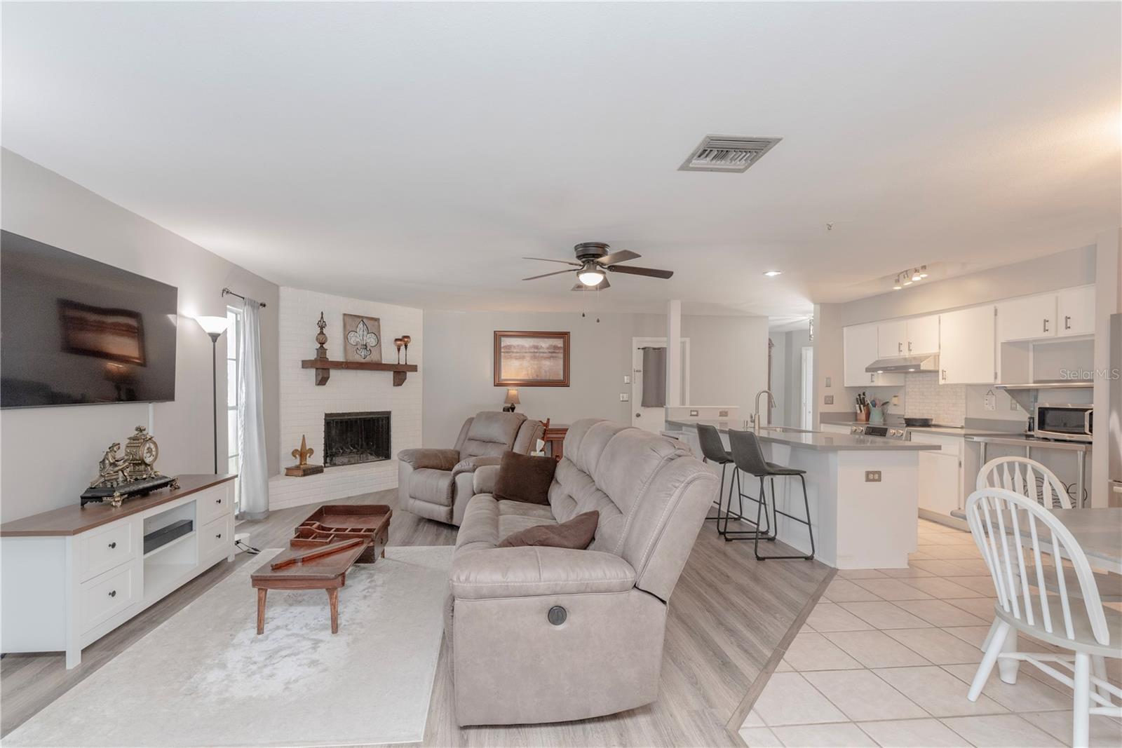 Image 4 of 35 For 2320 Citrus Hill Road