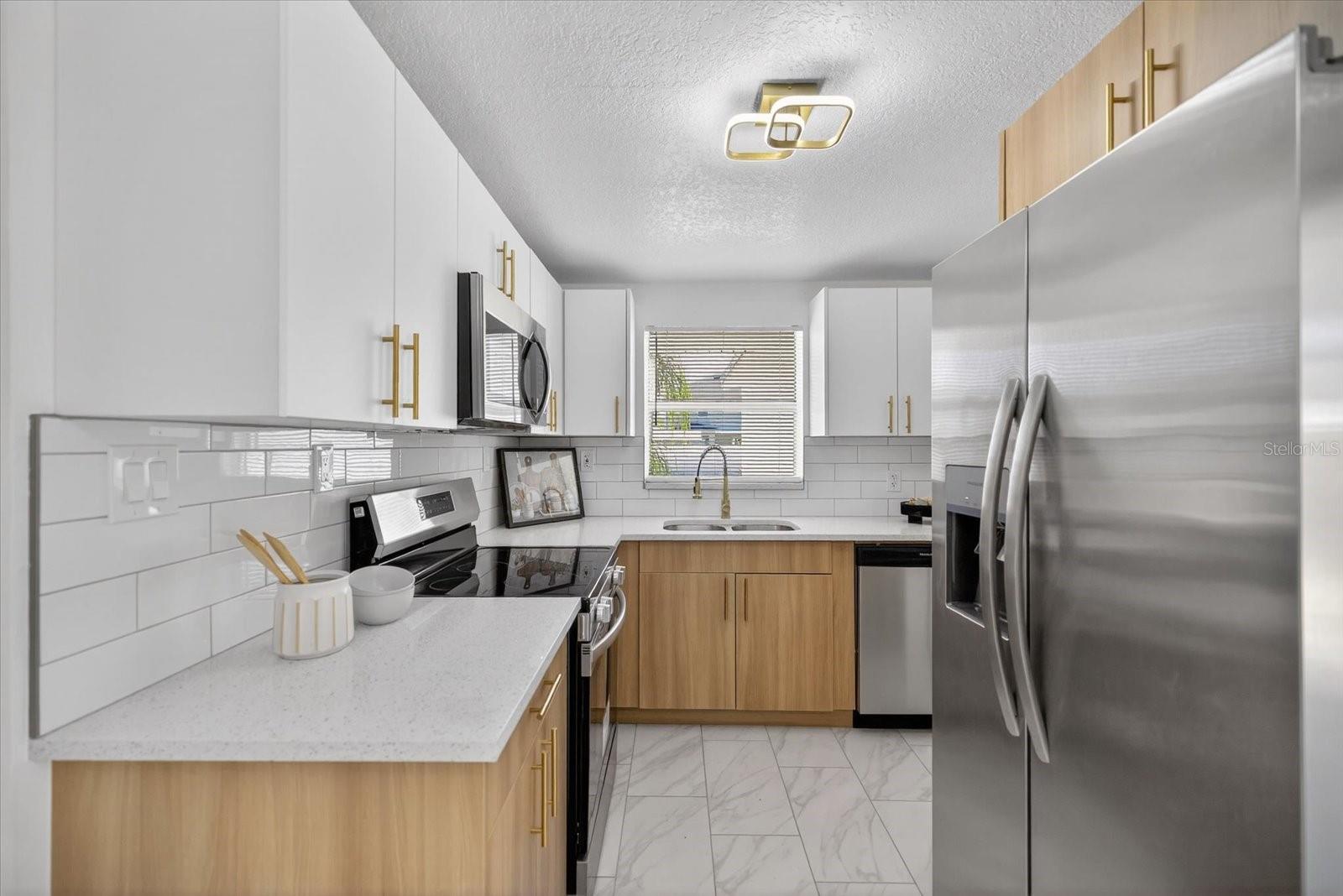 Image 13 of 26 For 5931 82nd Avenue N