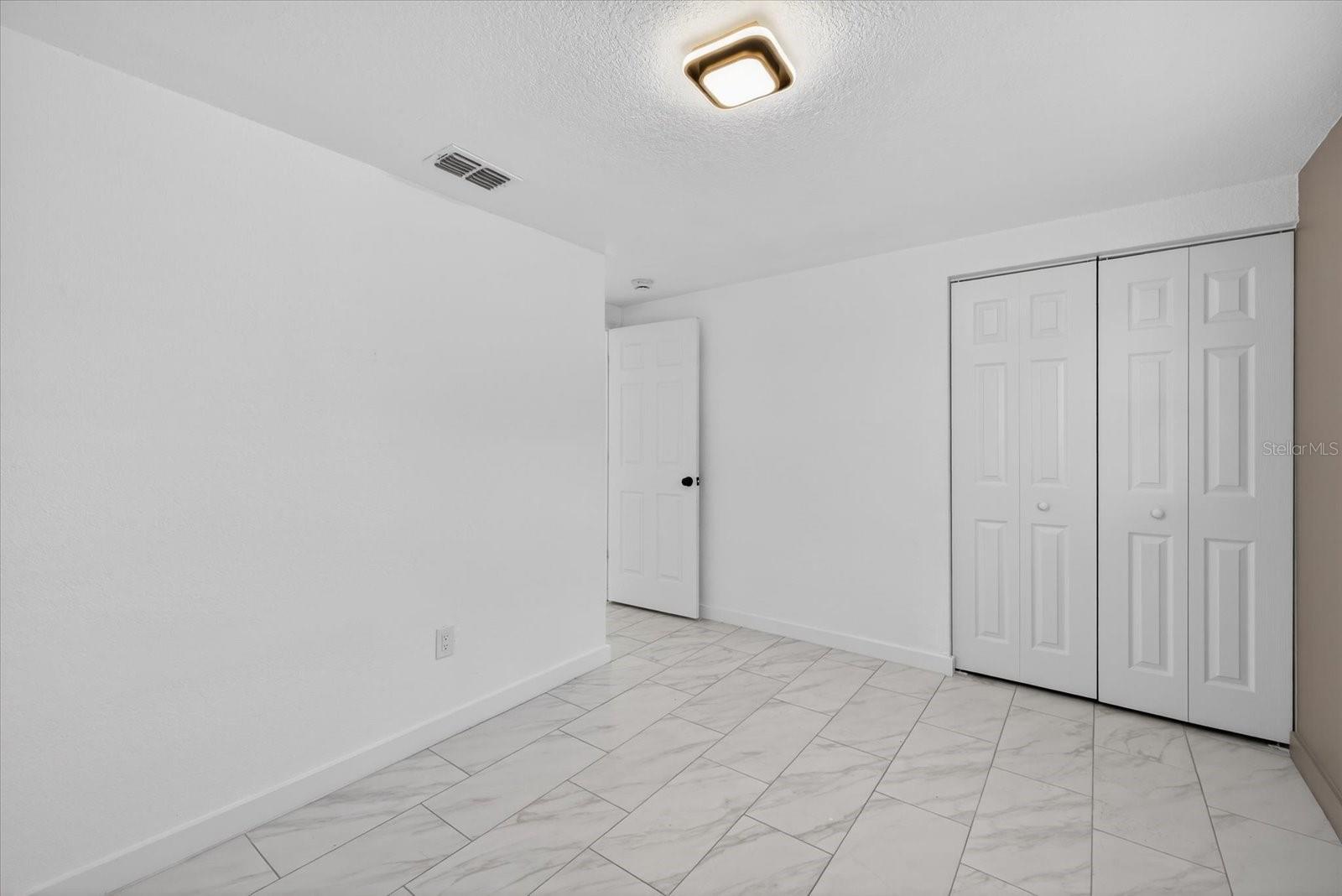 Image 19 of 26 For 5931 82nd Avenue N