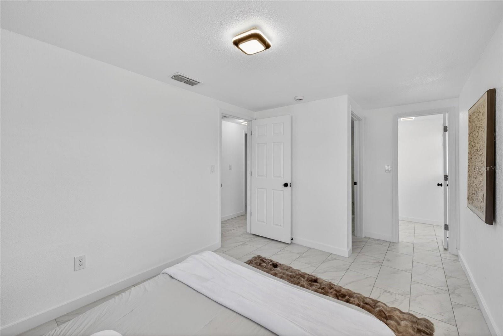 Image 24 of 26 For 5931 82nd Avenue N