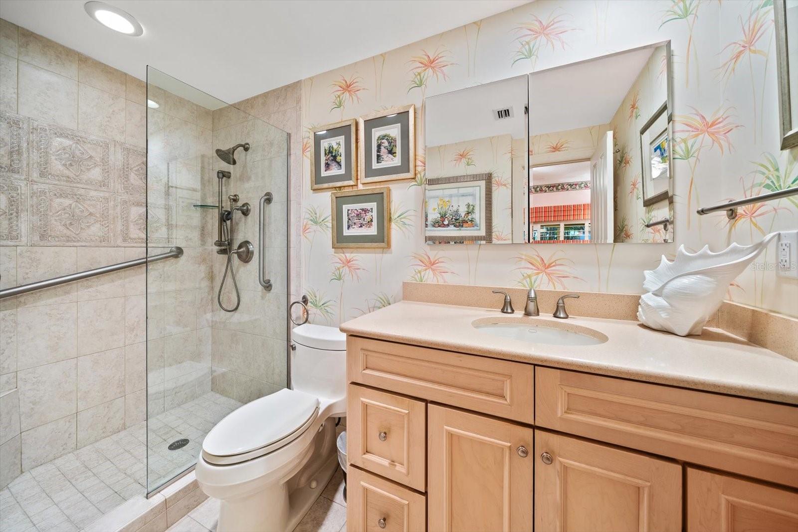 Listing photo id 34 for 2300 Gulf Boulevard D1