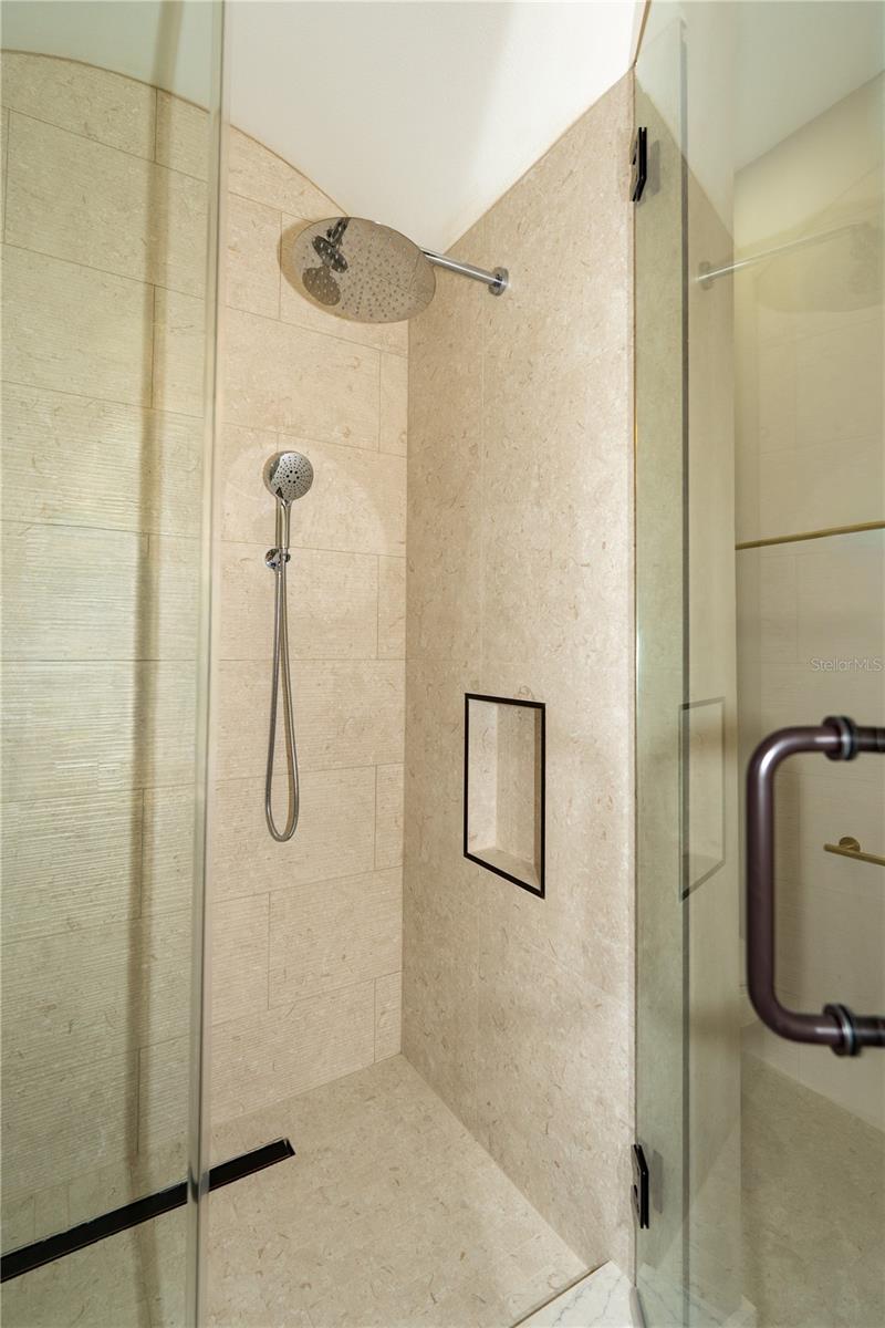 Image 45 of 51 For 7617 Amherst Street