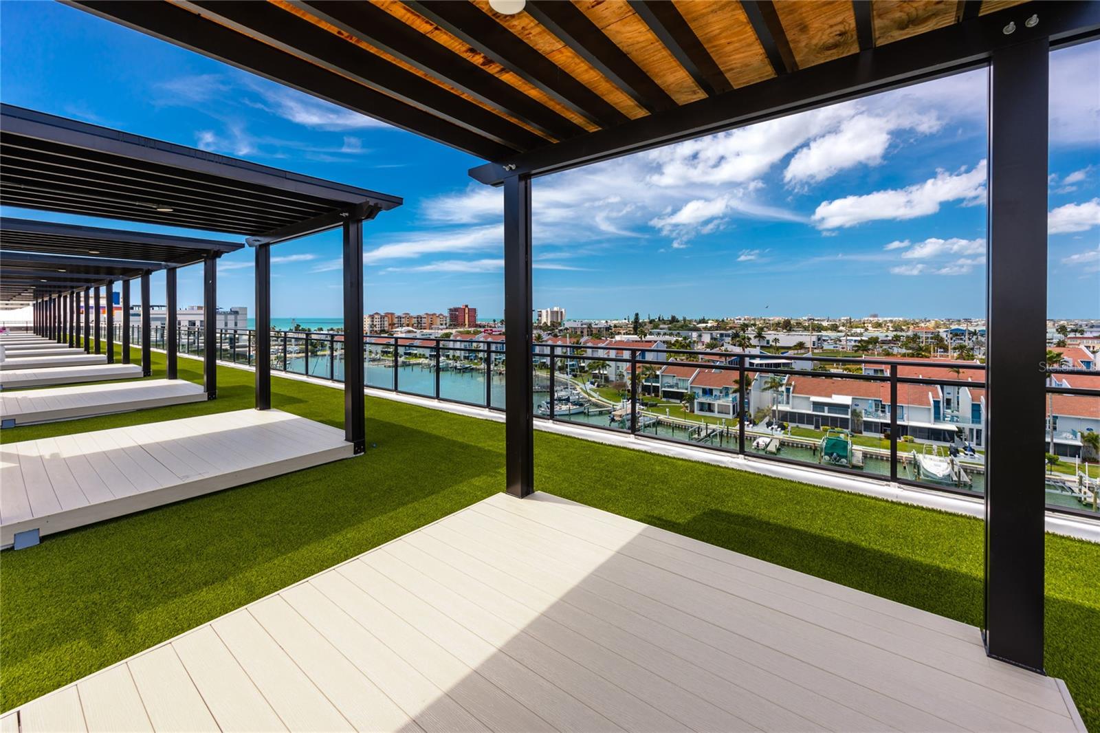 Image 16 of 76 For 400 150th Avenue 501