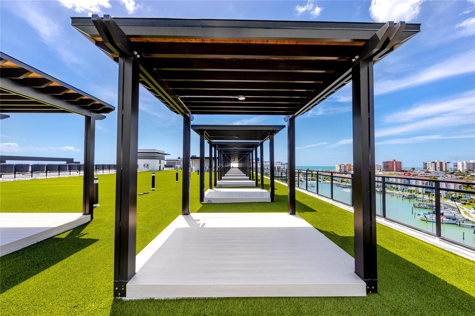 Image 17 of 76 For 400 150th Avenue 501