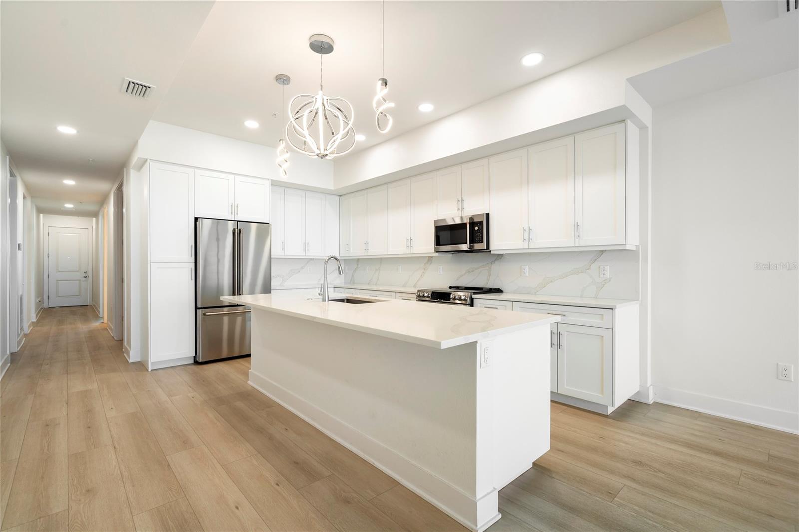 Image 39 of 76 For 400 150th Avenue 501