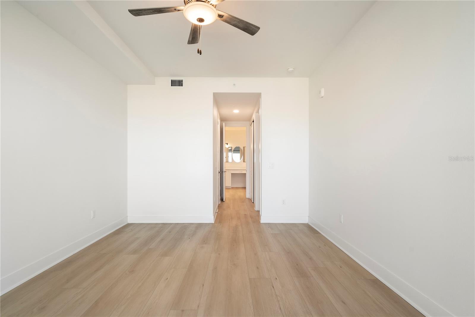 Image 58 of 76 For 400 150th Avenue 501