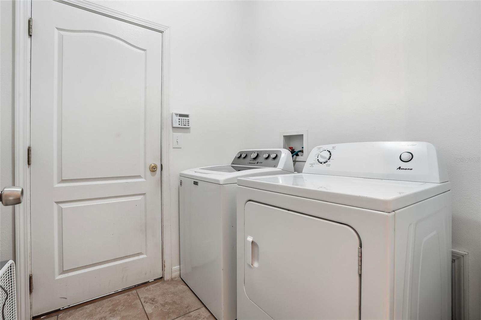 Image 23 of 31 For 2444 Dakota Rock Drive