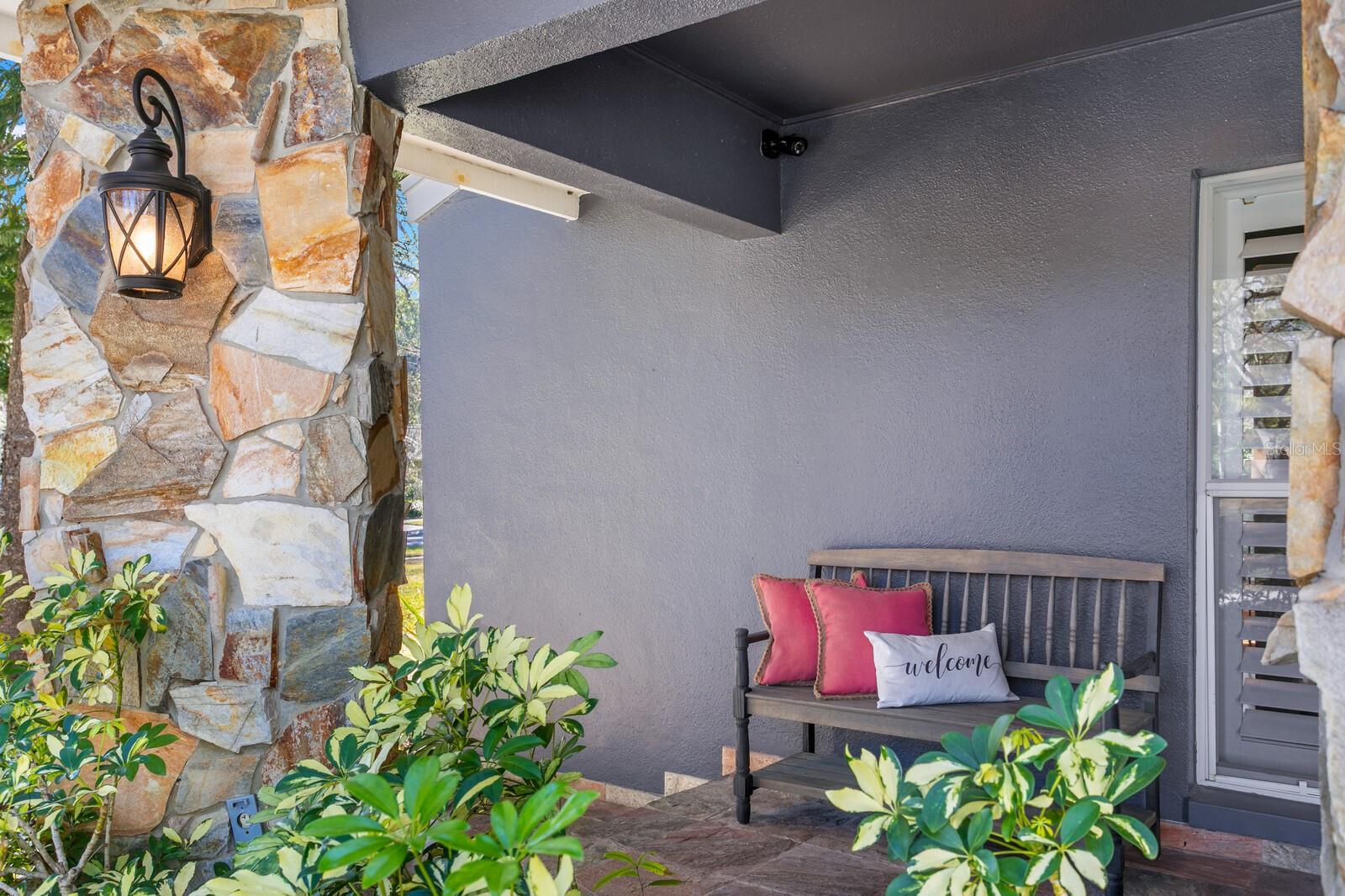 Image 13 of 99 For 10402 Oakbrook Drive