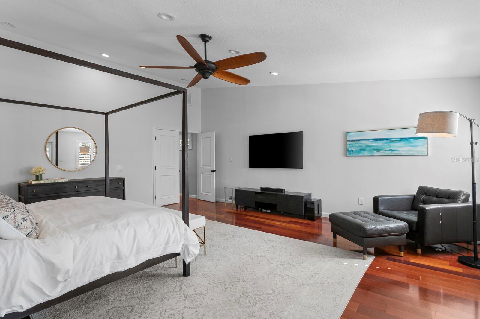 Image 51 of 99 For 10402 Oakbrook Drive