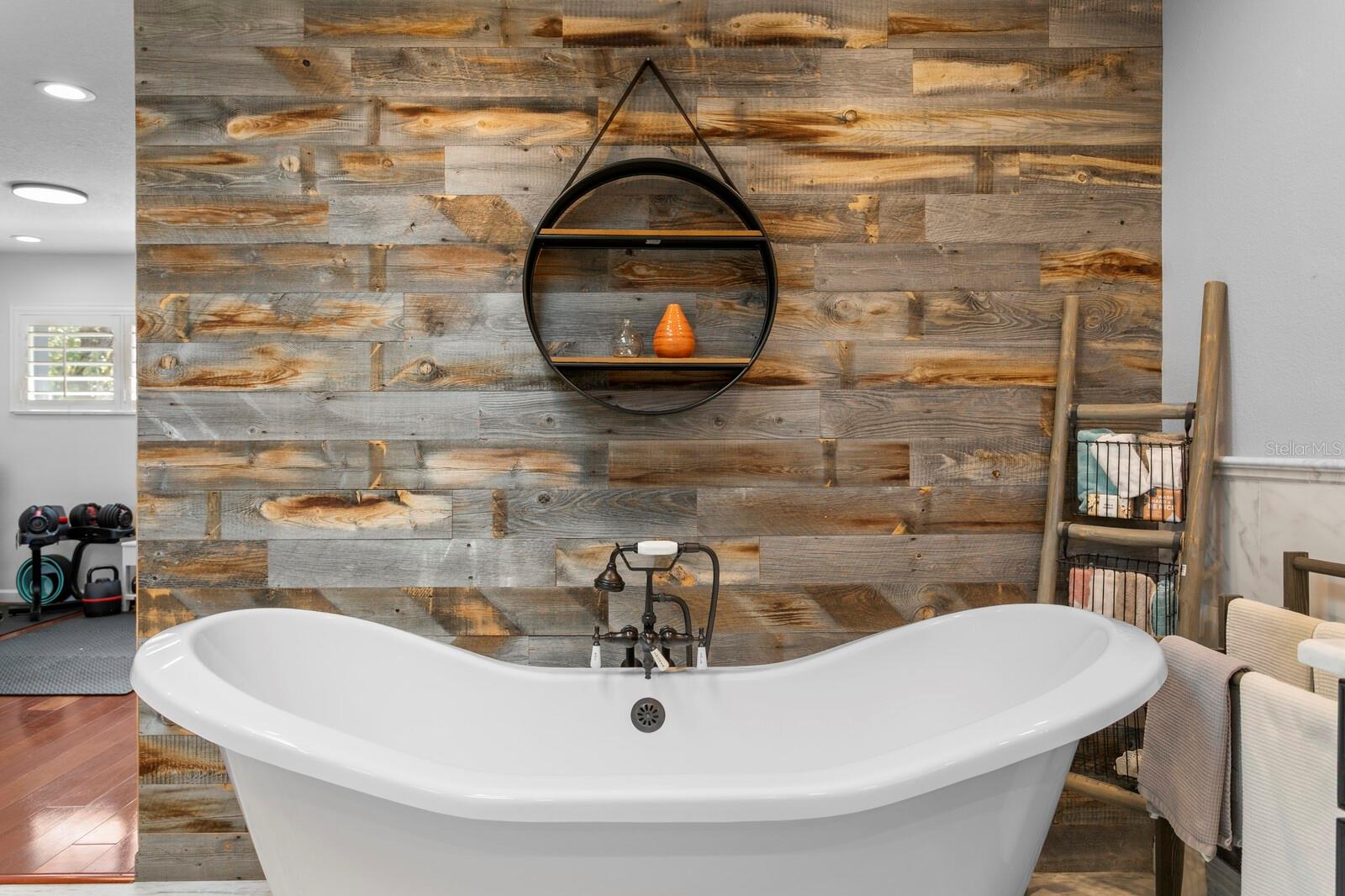 Image 58 of 99 For 10402 Oakbrook Drive