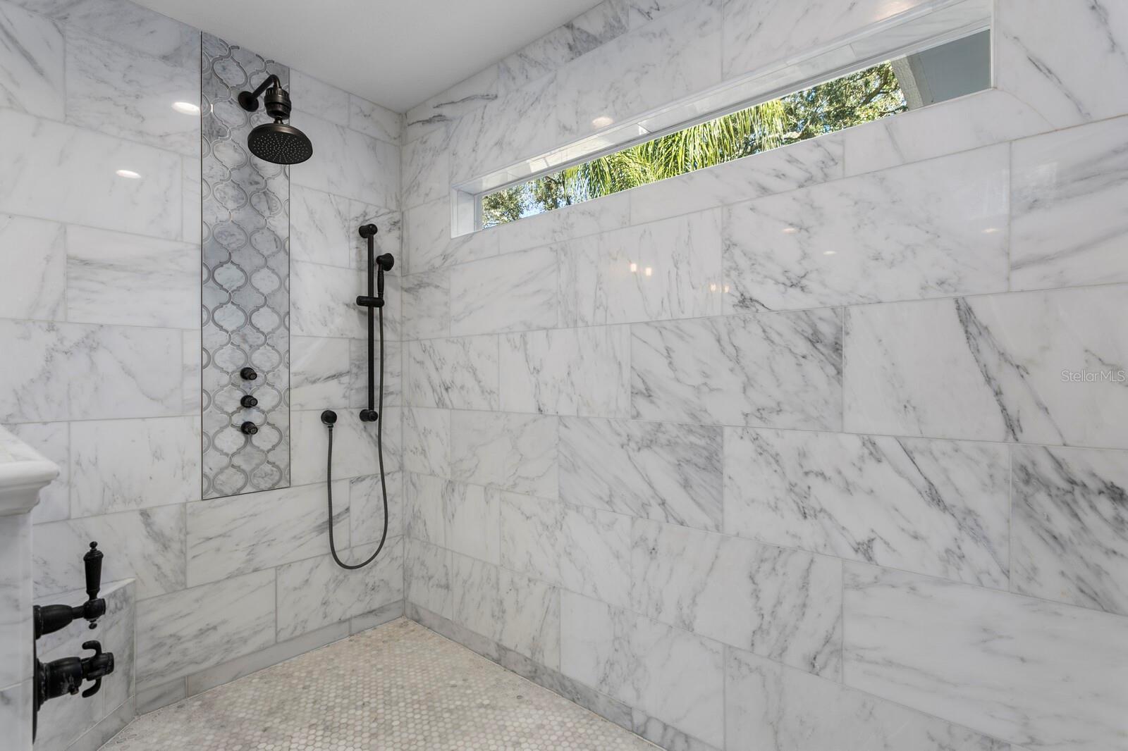 Image 59 of 99 For 10402 Oakbrook Drive