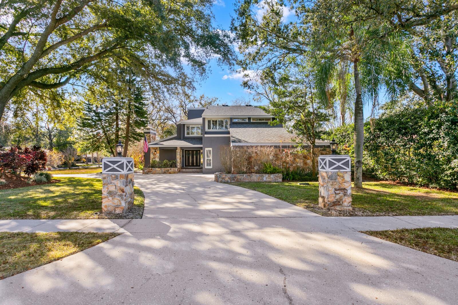 Image 7 of 99 For 10402 Oakbrook Drive