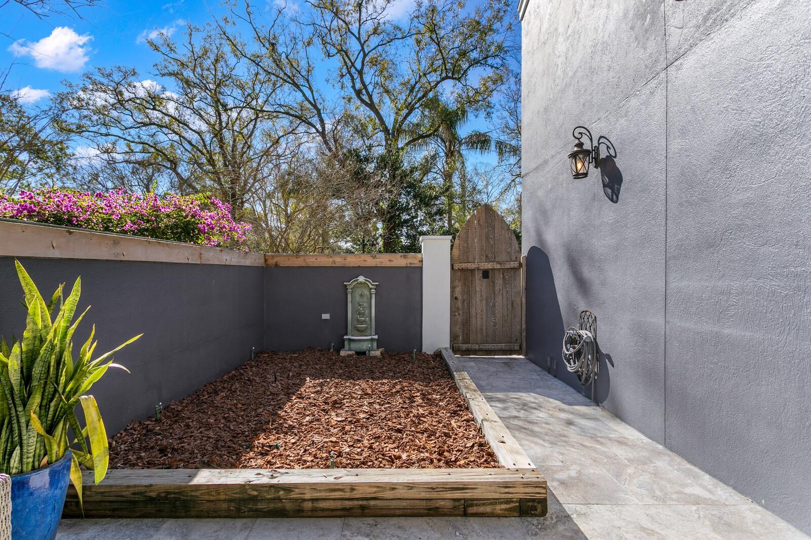 Image 70 of 99 For 10402 Oakbrook Drive