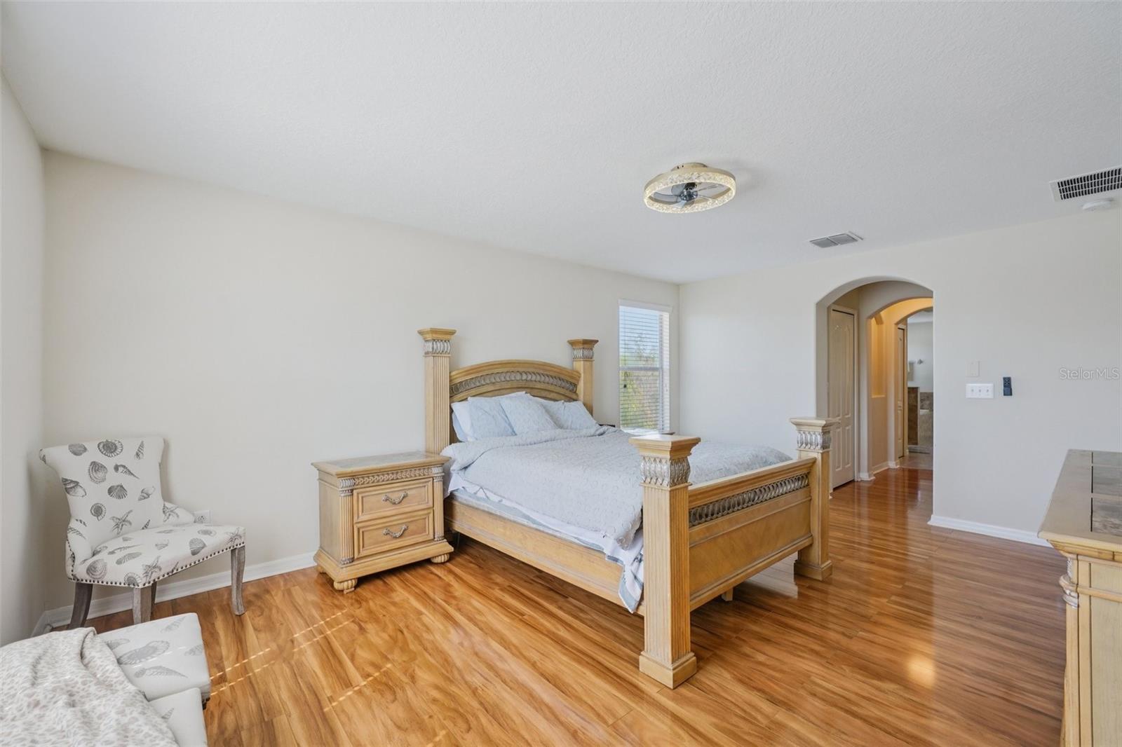 Image 20 of 53 For 9609 Royal Fern Court