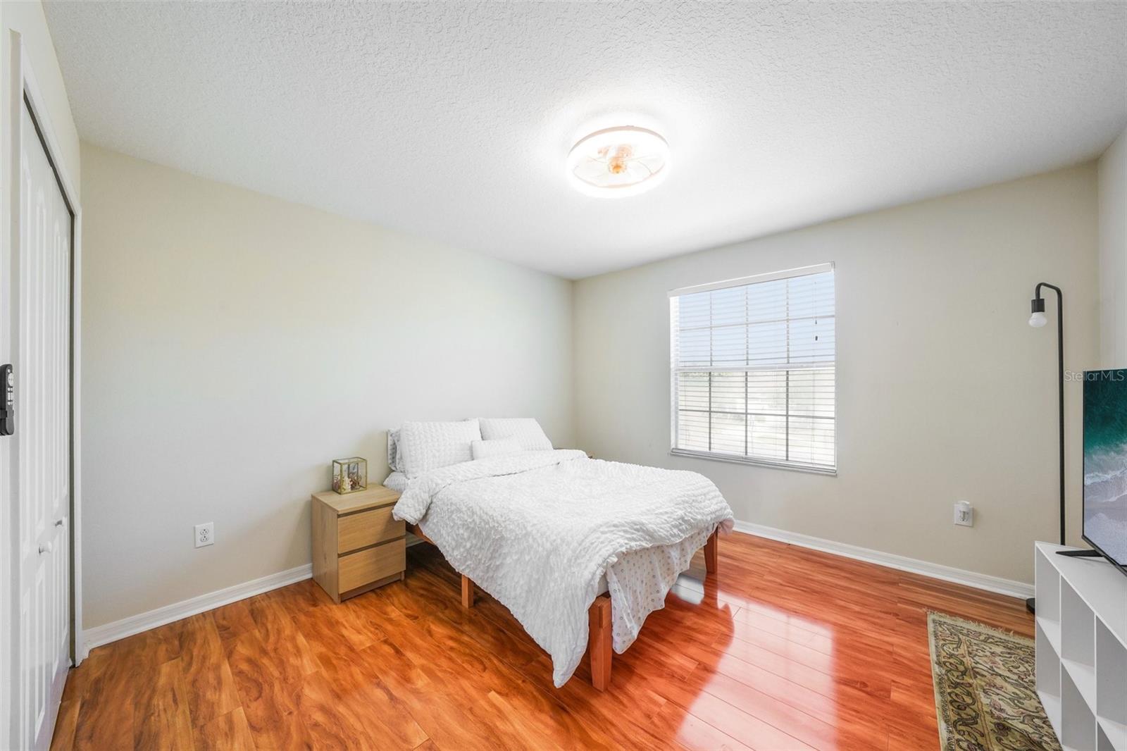 Image 27 of 53 For 9609 Royal Fern Court