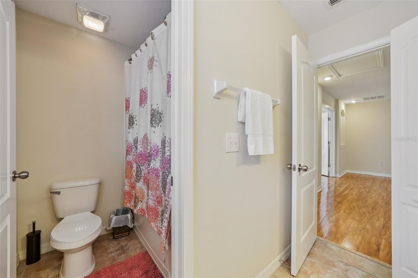 Image 32 of 53 For 9609 Royal Fern Court