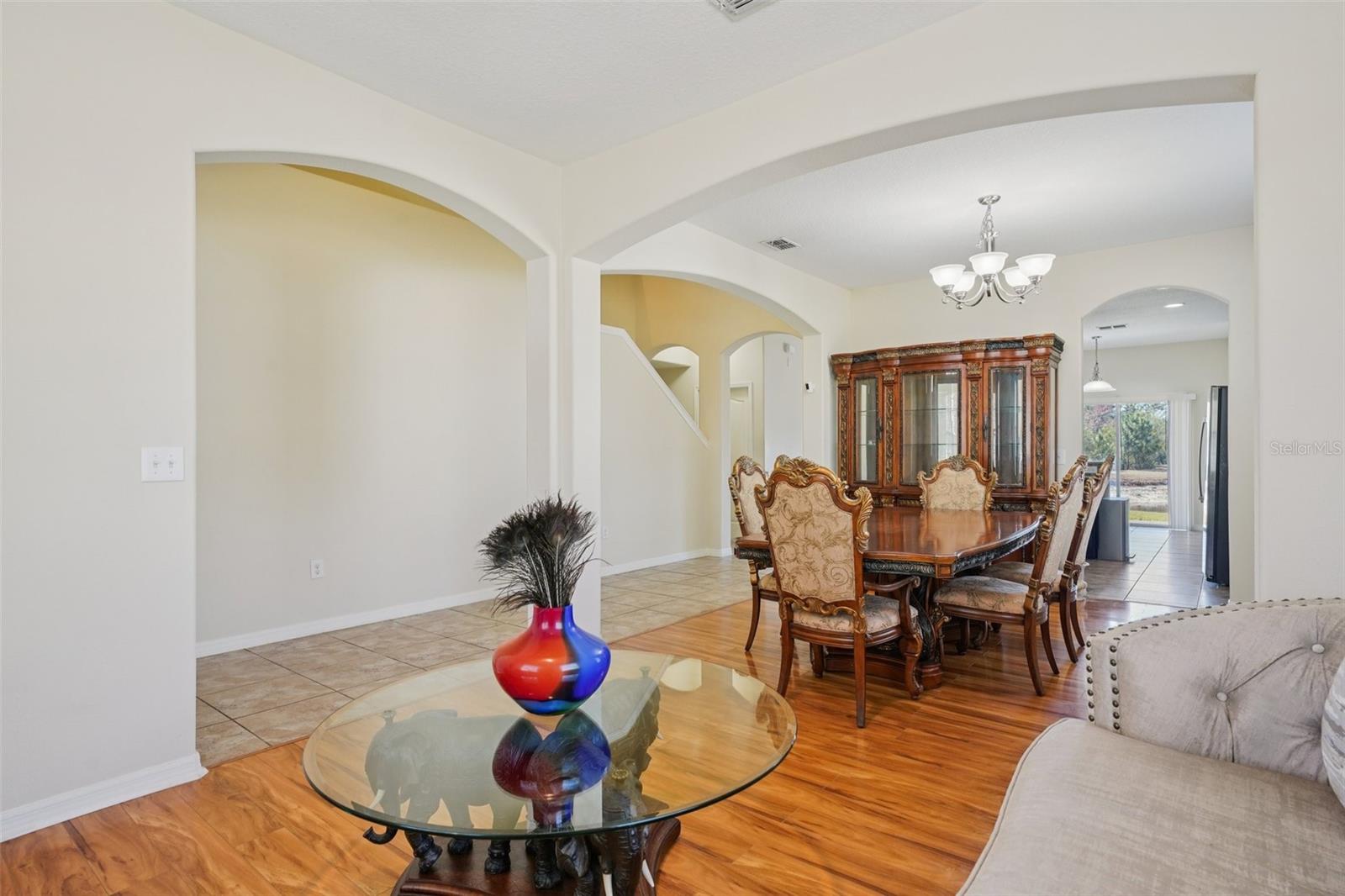 Image 4 of 53 For 9609 Royal Fern Court