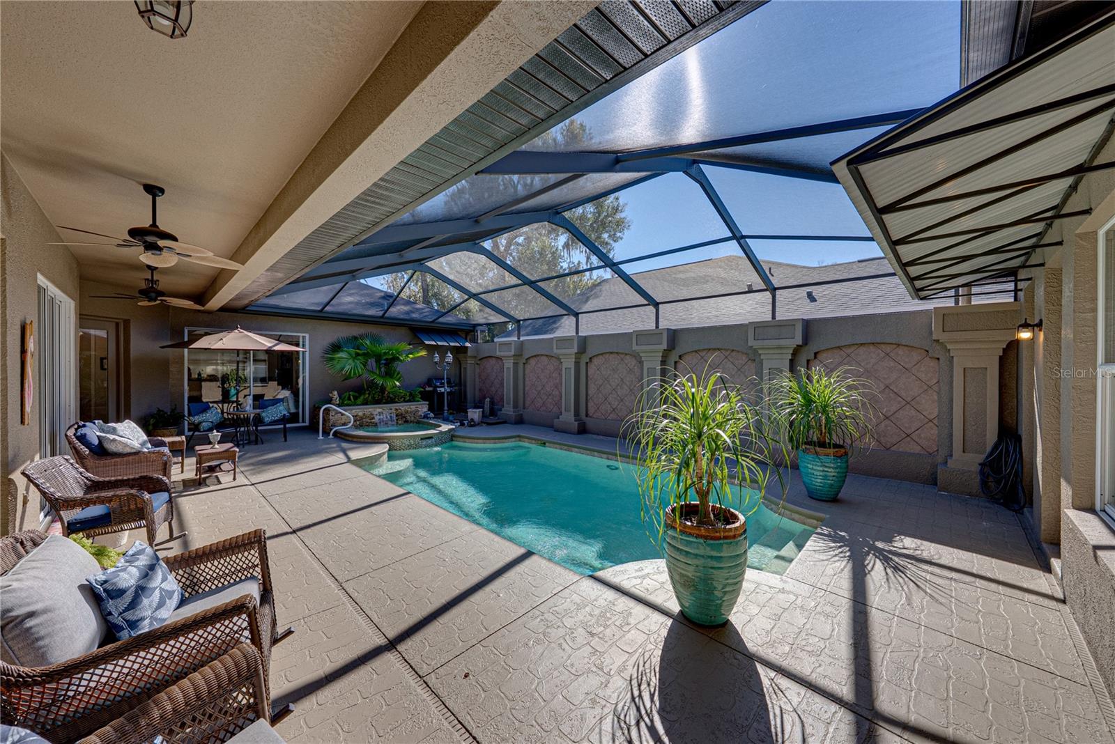 Image 10 of 89 For 12422 Woodlands Circle