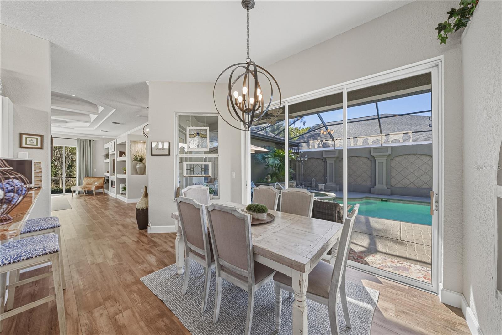 Image 29 of 89 For 12422 Woodlands Circle