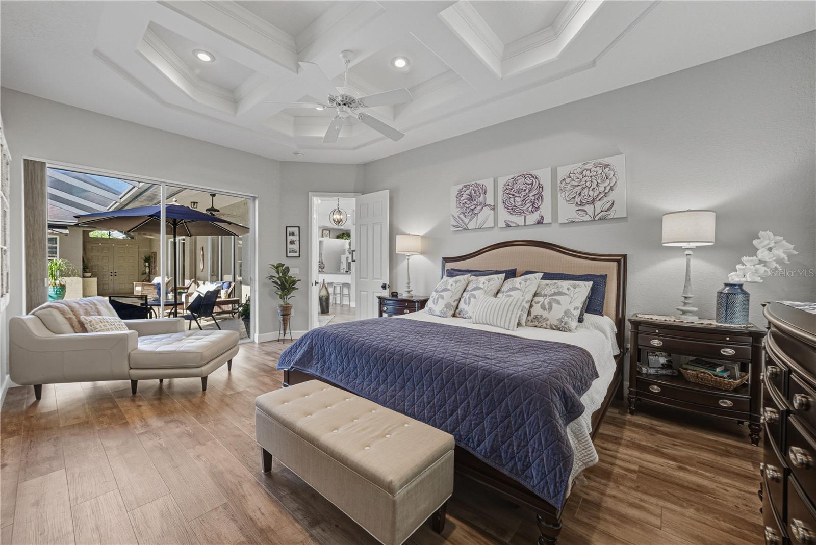 Image 34 of 89 For 12422 Woodlands Circle