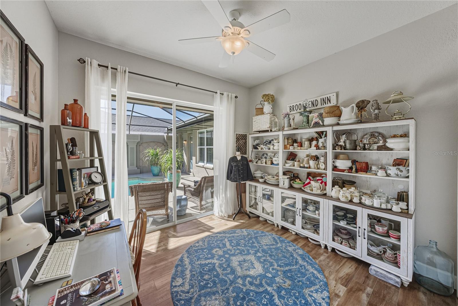 Image 42 of 89 For 12422 Woodlands Circle