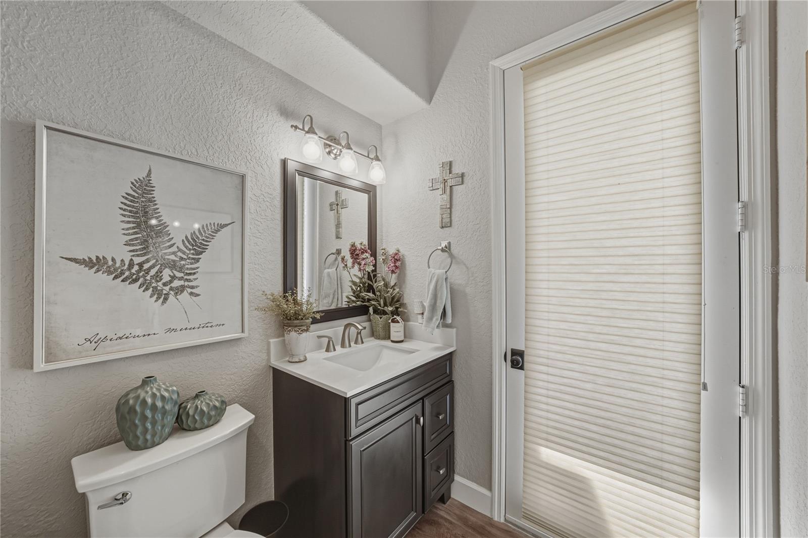 Image 46 of 89 For 12422 Woodlands Circle