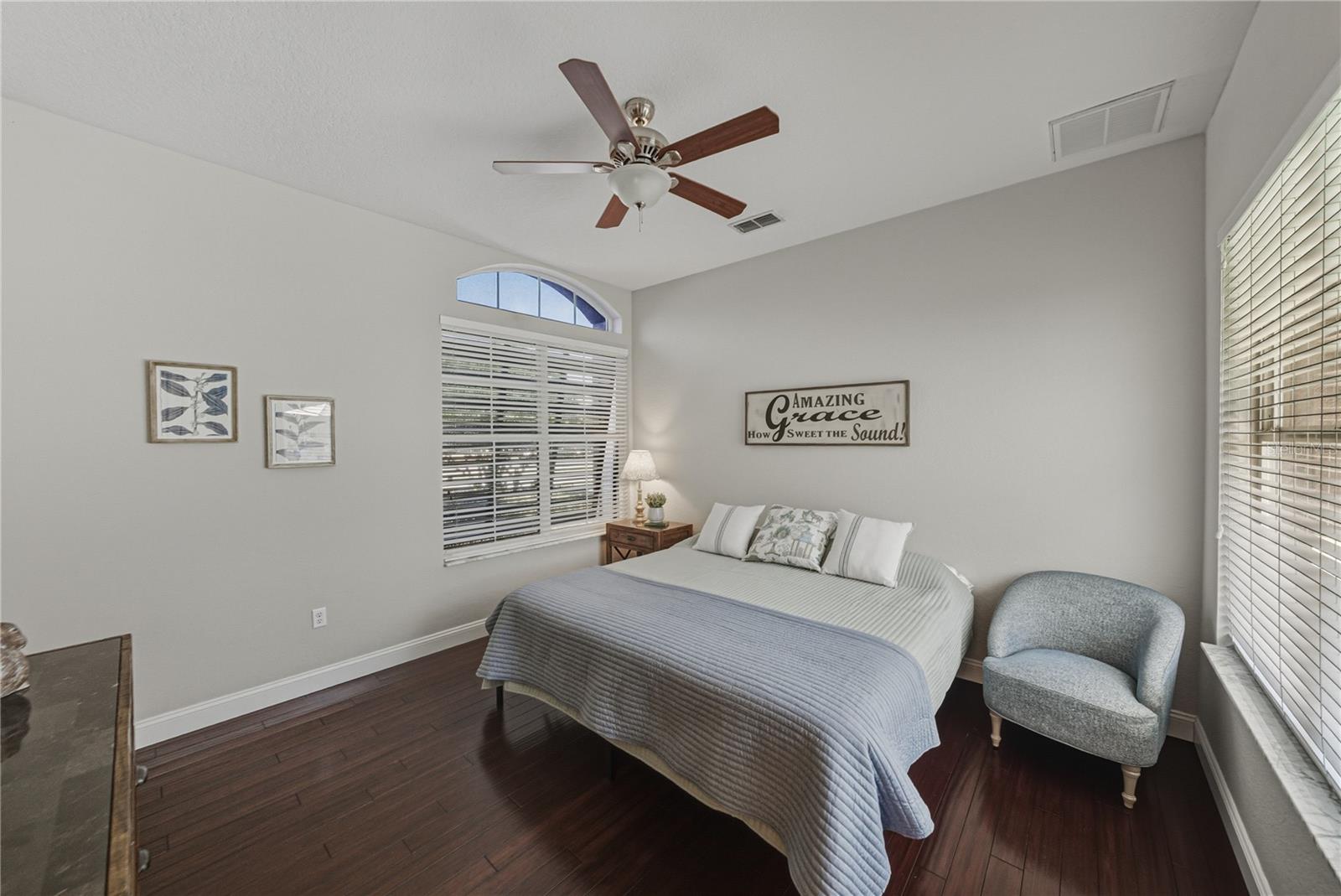 Image 50 of 89 For 12422 Woodlands Circle