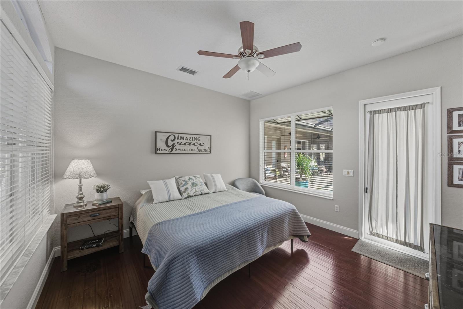 Image 51 of 89 For 12422 Woodlands Circle