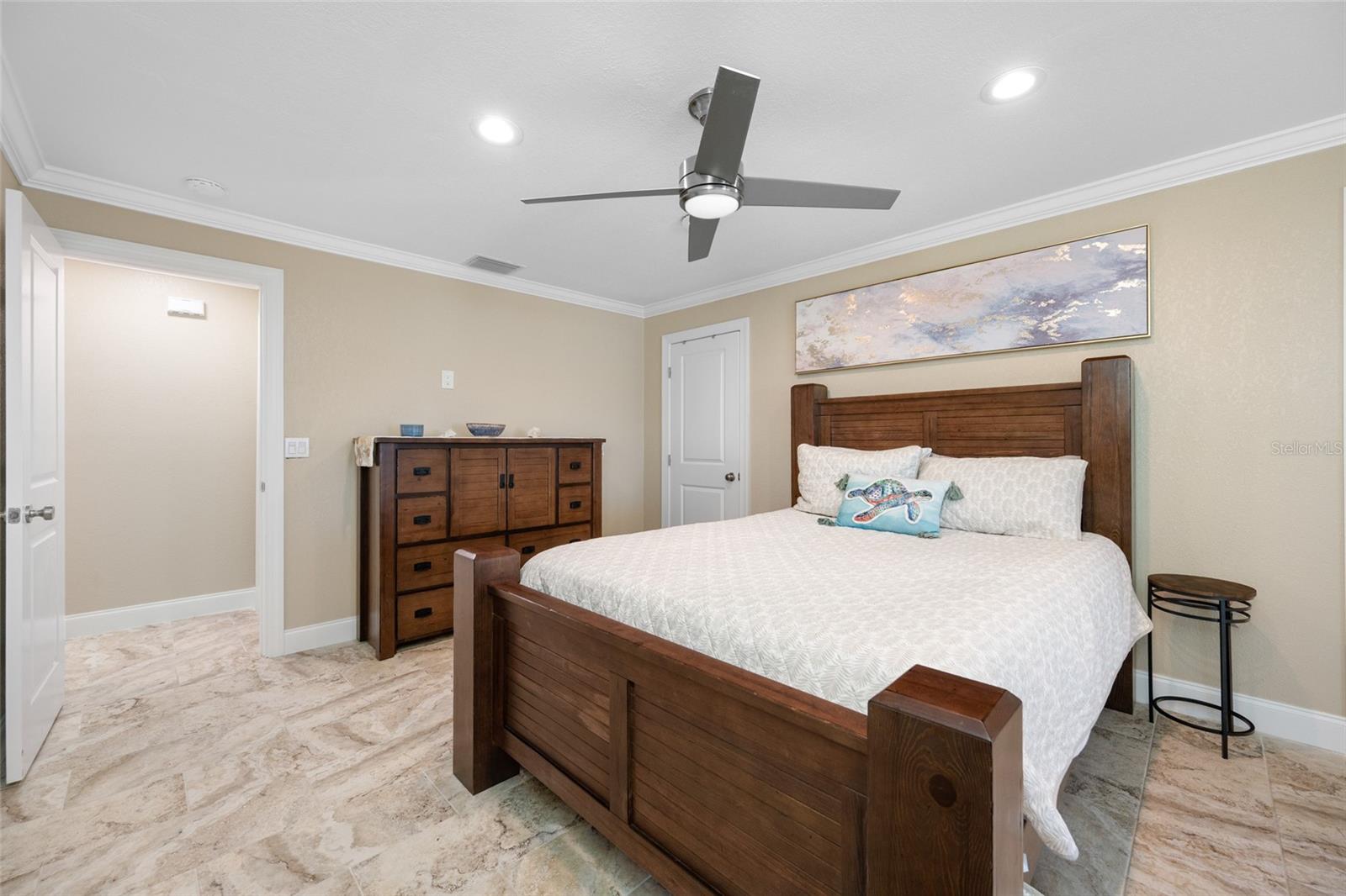 Image 24 of 51 For 17161 2nd Street E