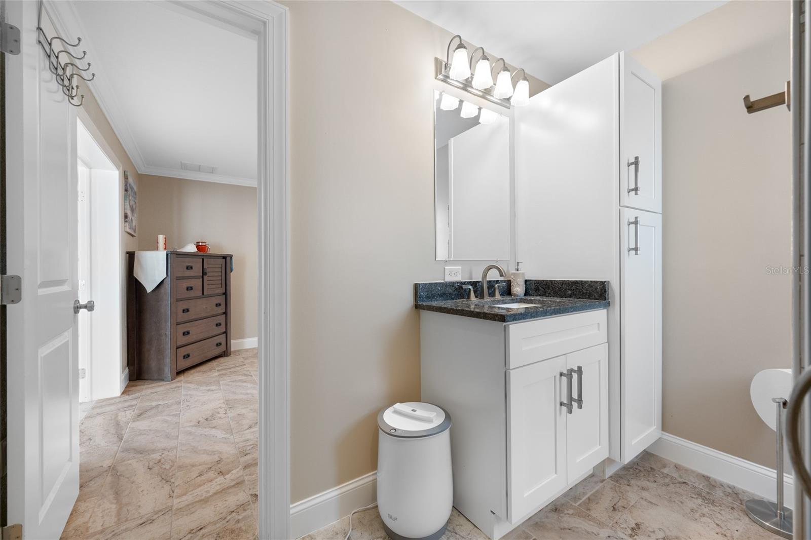 Image 26 of 51 For 17161 2nd Street E