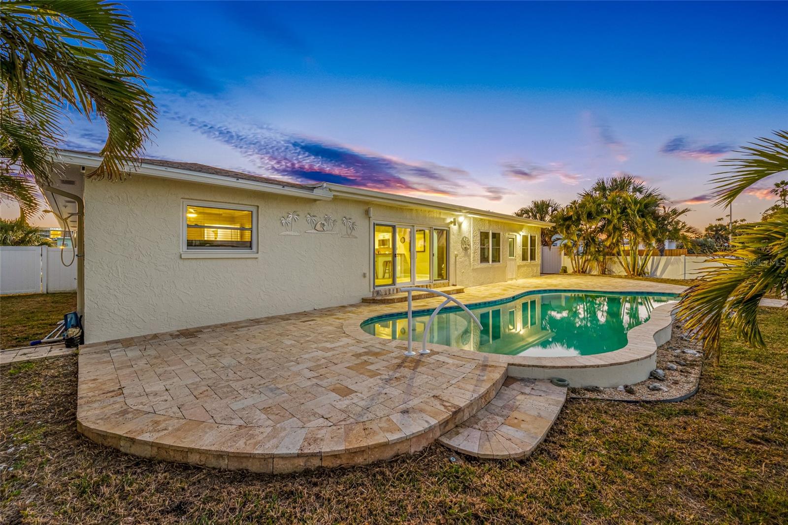 Image 40 of 51 For 17161 2nd Street E