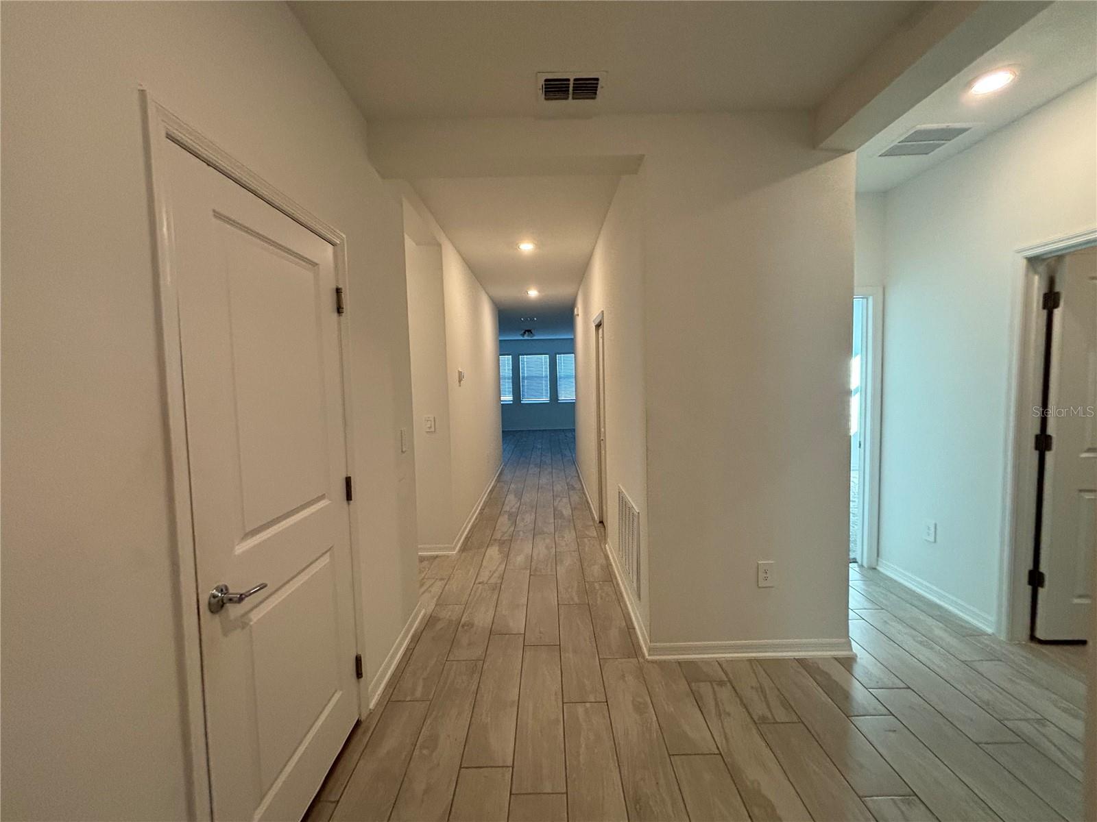 Image 2 of 11 For 724 Grove Street