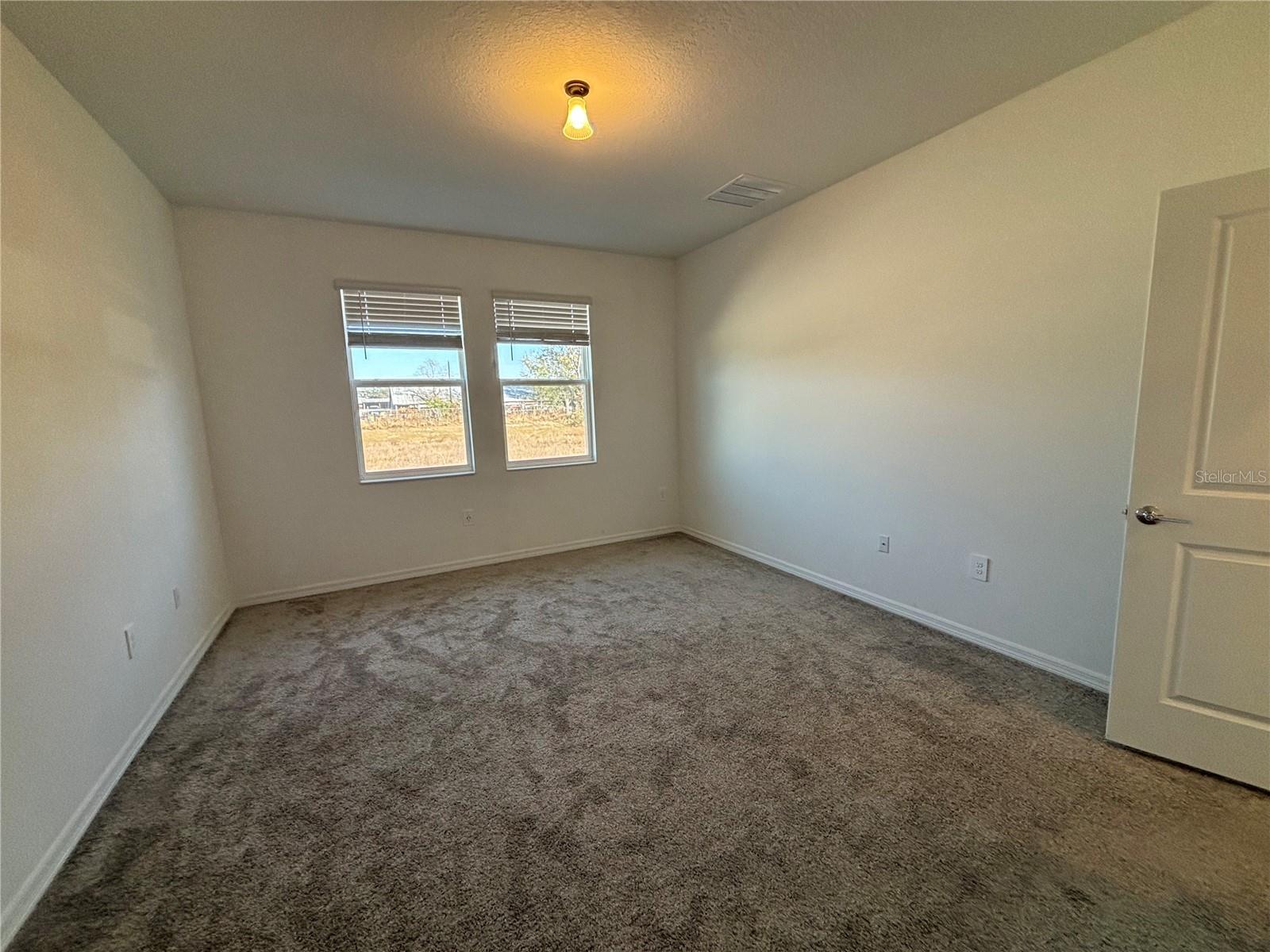 Image 6 of 11 For 724 Grove Street