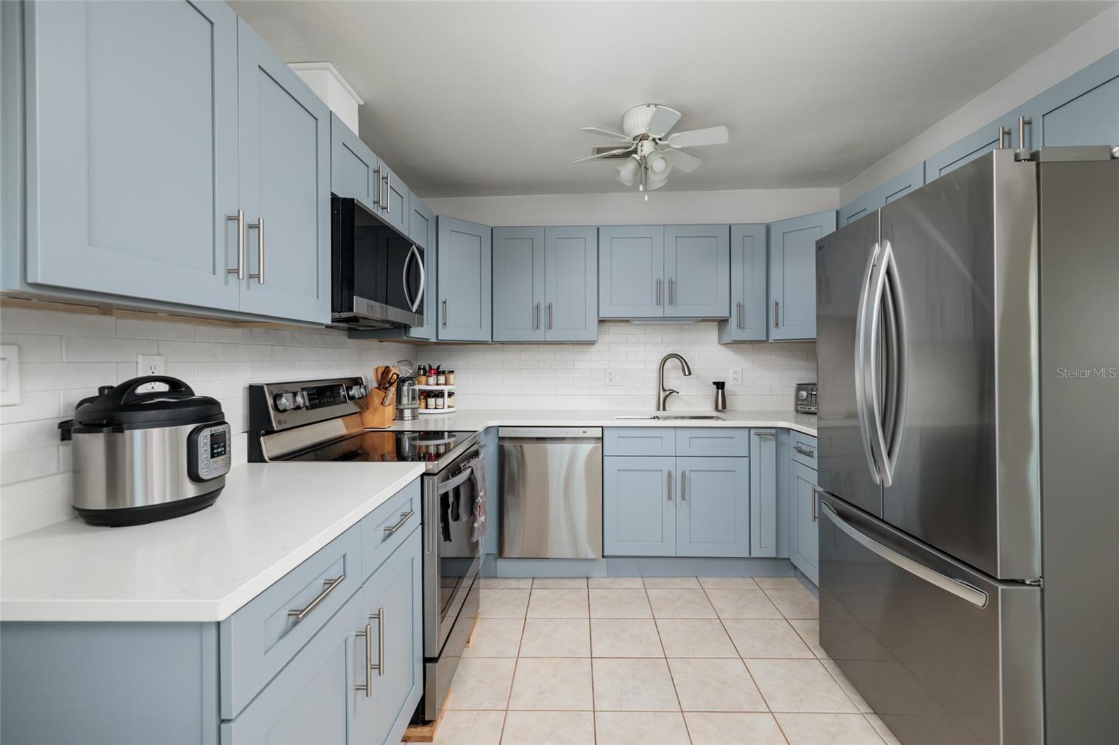 Image 14 of 52 For 7201 Grevilla Avenue S