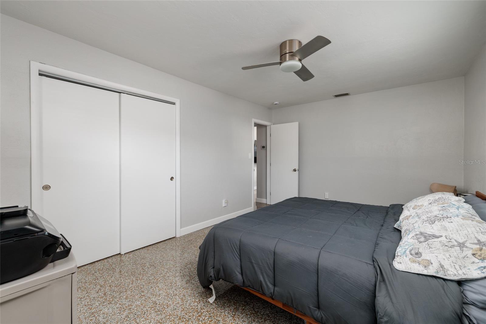 Image 28 of 52 For 7201 Grevilla Avenue S