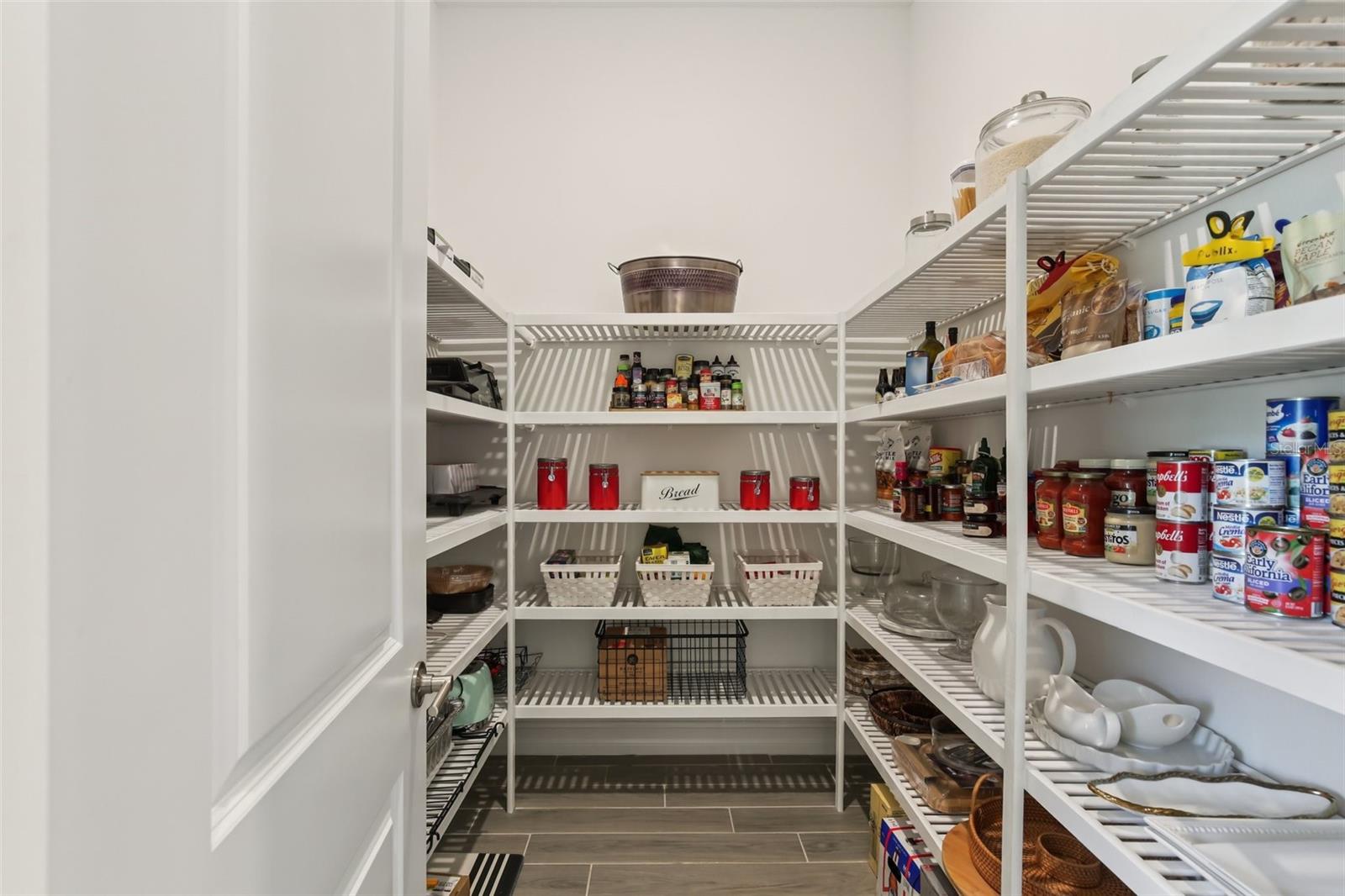 Listing photo id 12 for 2903 Cordoba Ranch Boulevard