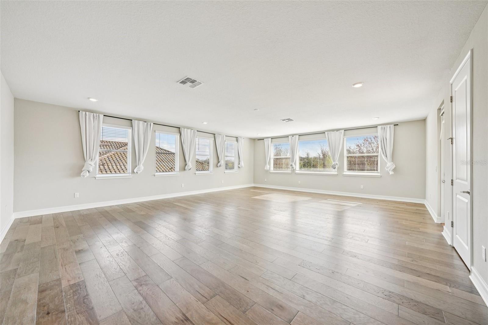 Listing photo id 38 for 2903 Cordoba Ranch Boulevard