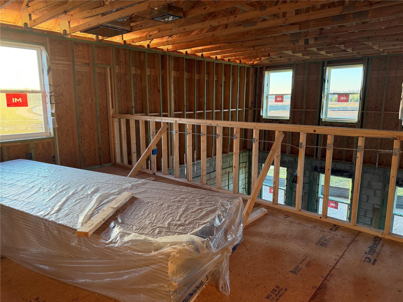 Listing photo id 10 for 5910 Fresh Flora Drive