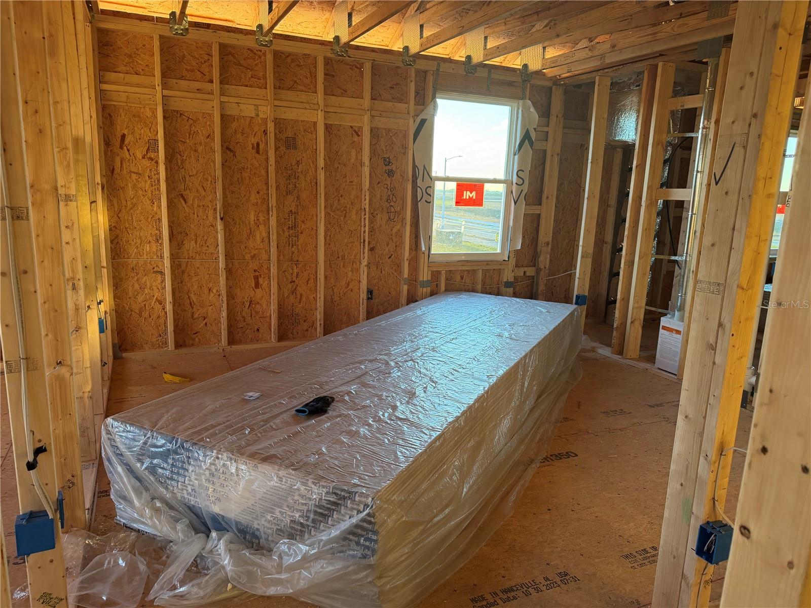 Listing photo id 4 for 5910 Fresh Flora Drive