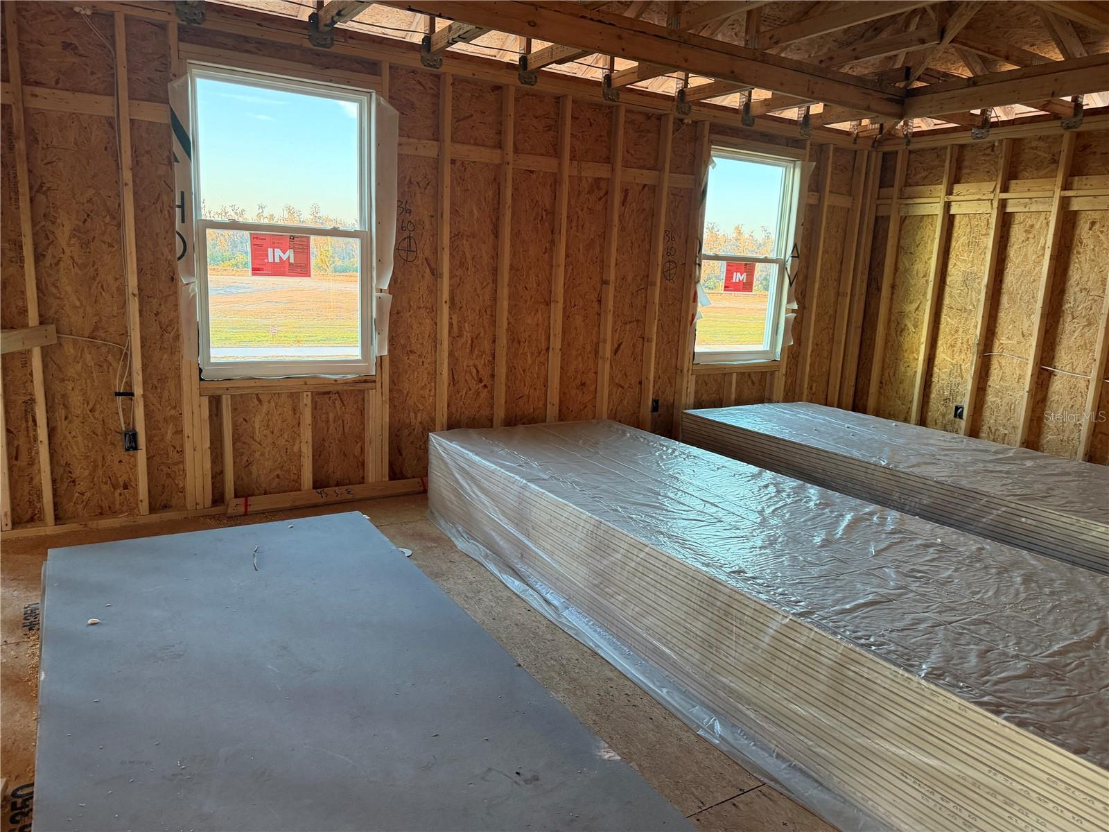 Listing photo id 5 for 5910 Fresh Flora Drive