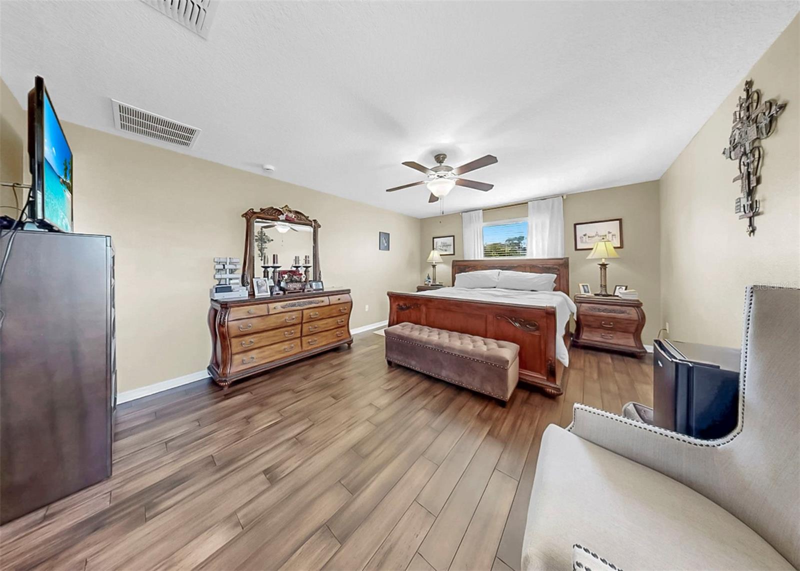 Image 34 of 57 For 10226 Summer Azure Drive