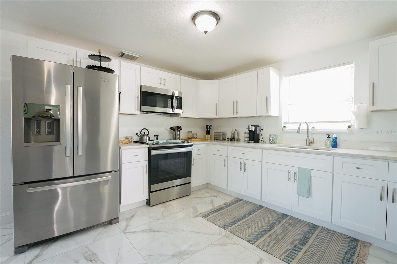 Image 11 of 25 For 6844 82nd Avenue N