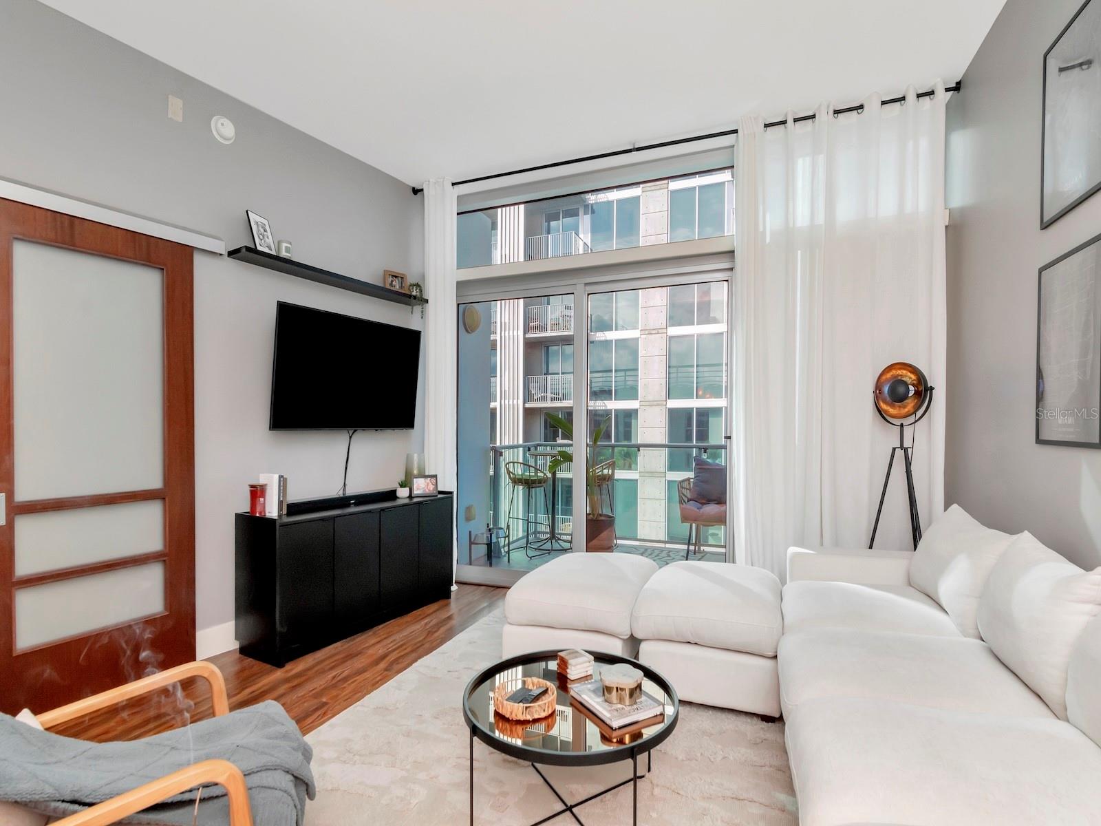 Listing photo id 10 for 111 12th Street 1820