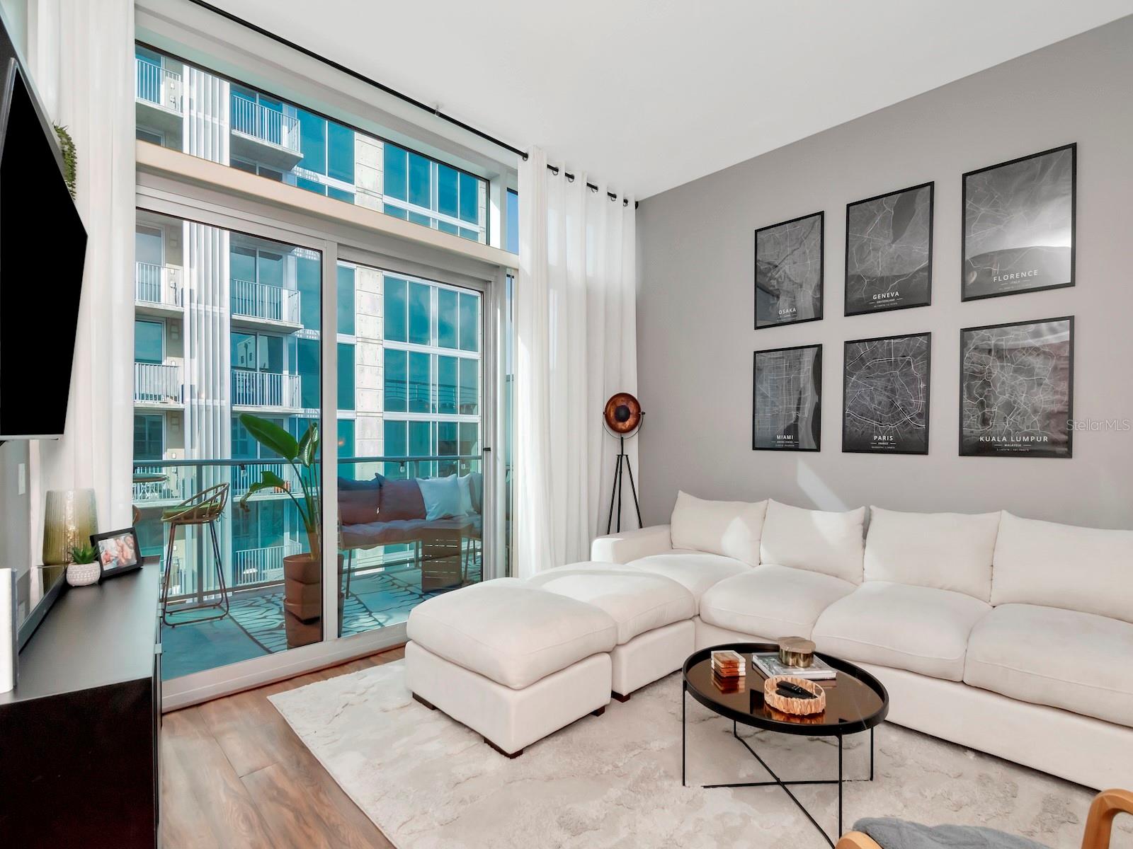 Listing photo id 11 for 111 12th Street 1820