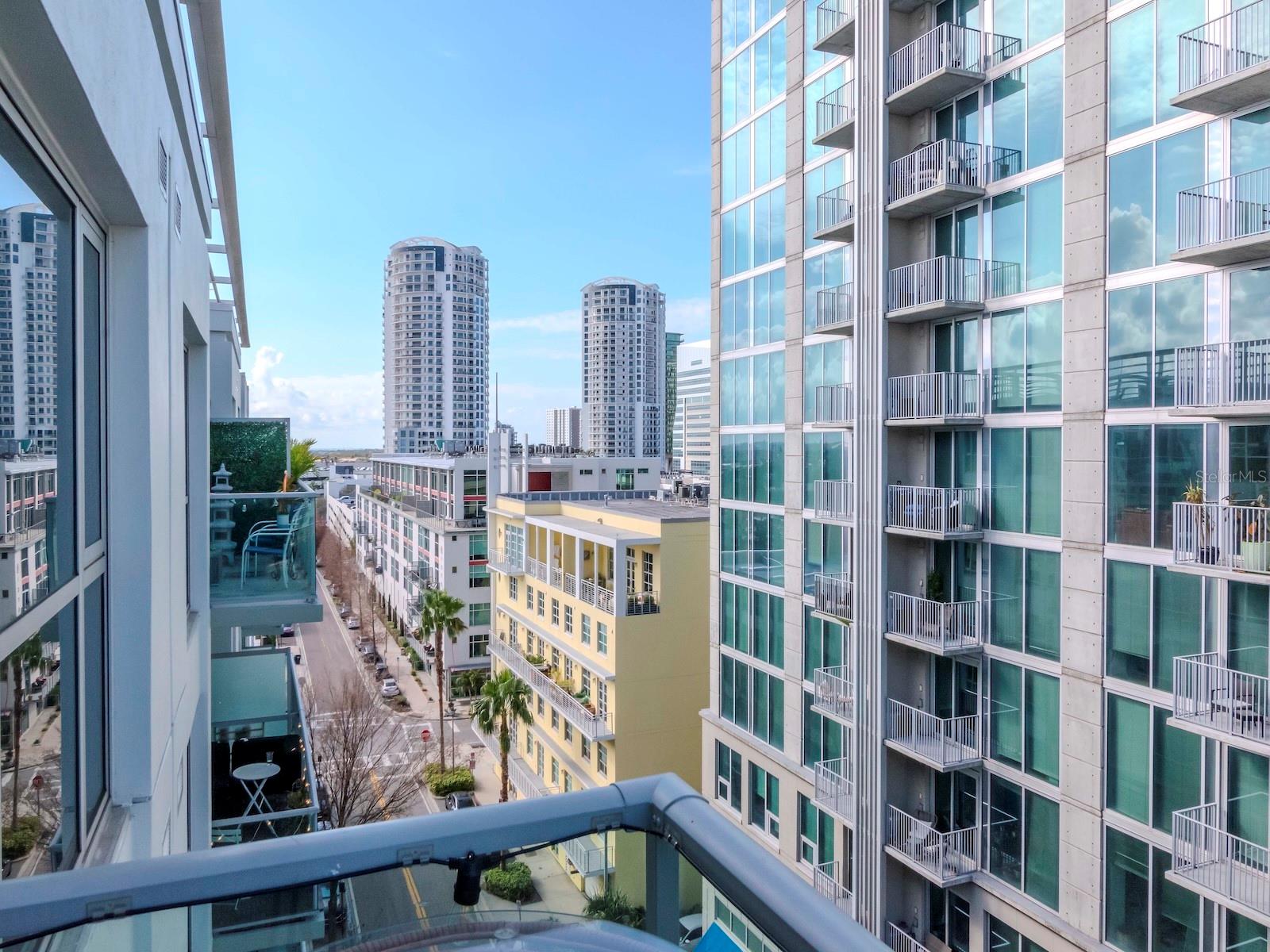 Listing photo id 25 for 111 12th Street 1820