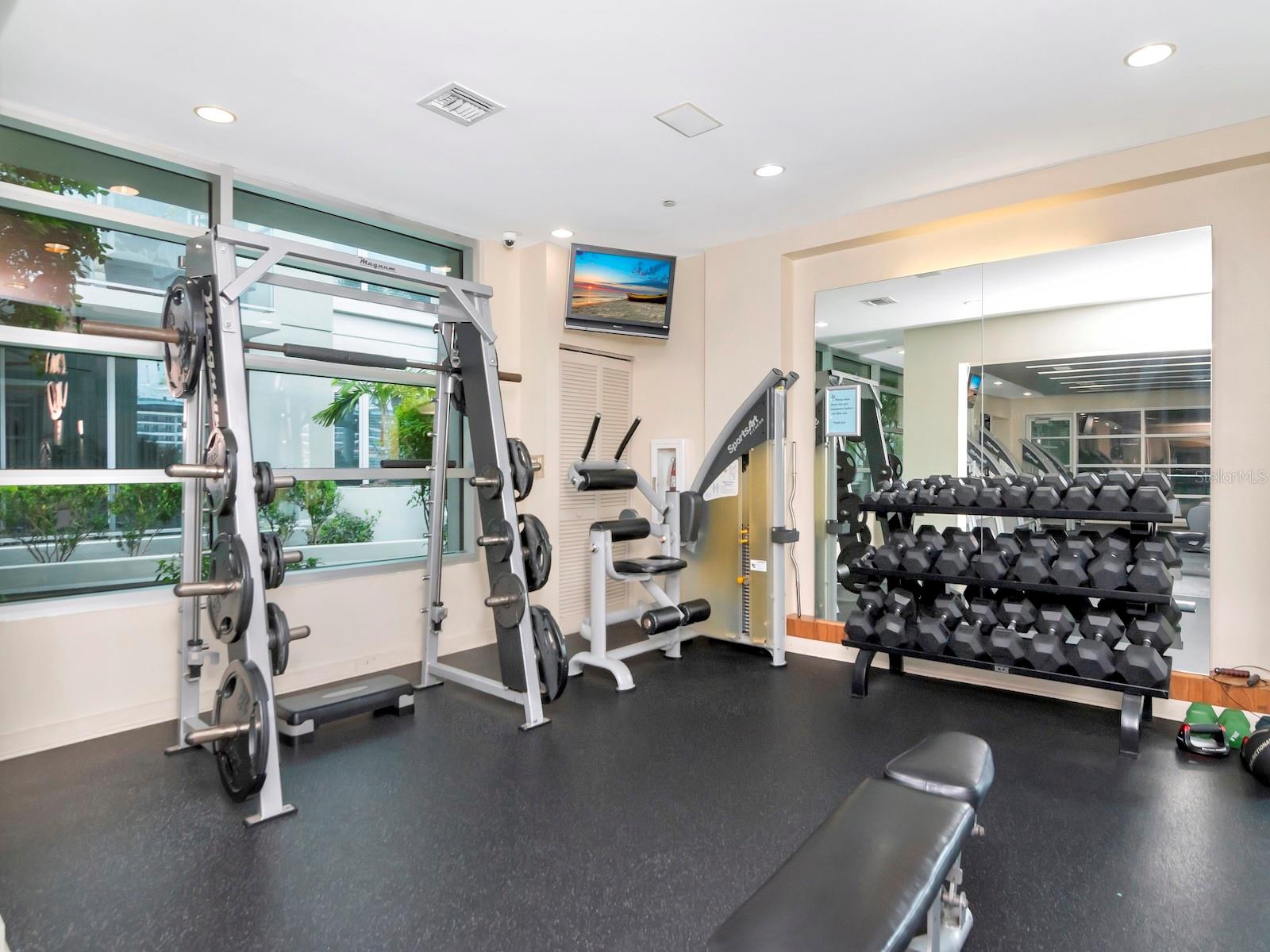 Listing photo id 37 for 111 12th Street 1820