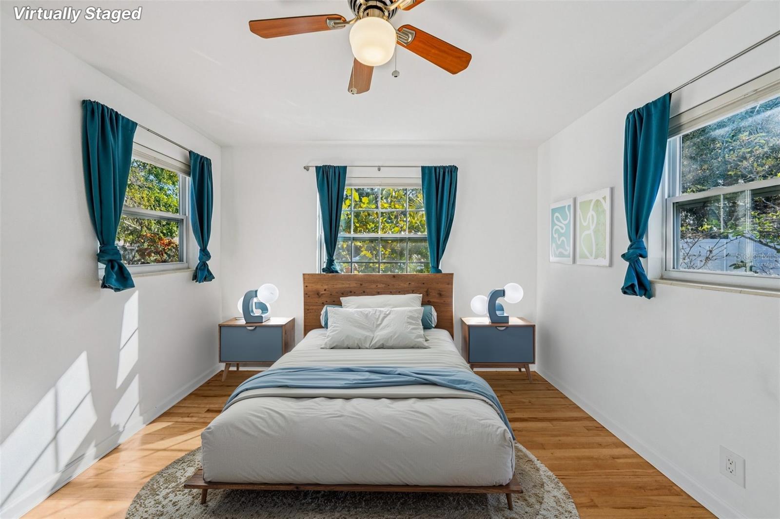 Image 15 of 33 For 3927 10th Avenue N