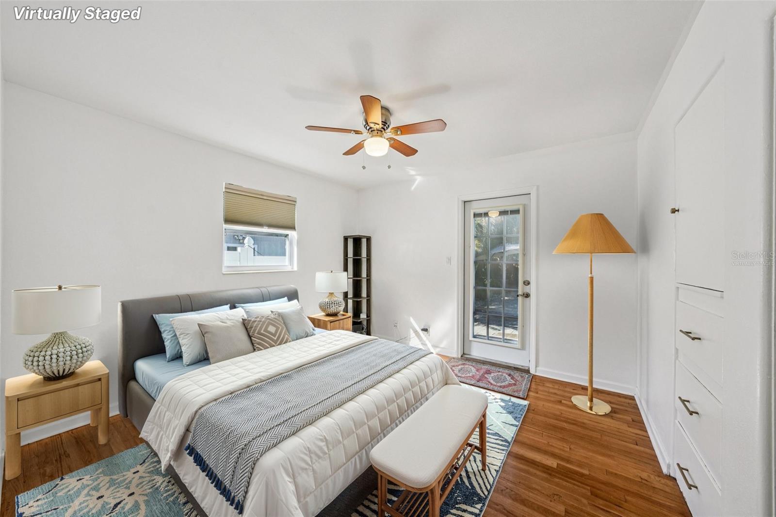 Image 17 of 33 For 3927 10th Avenue N